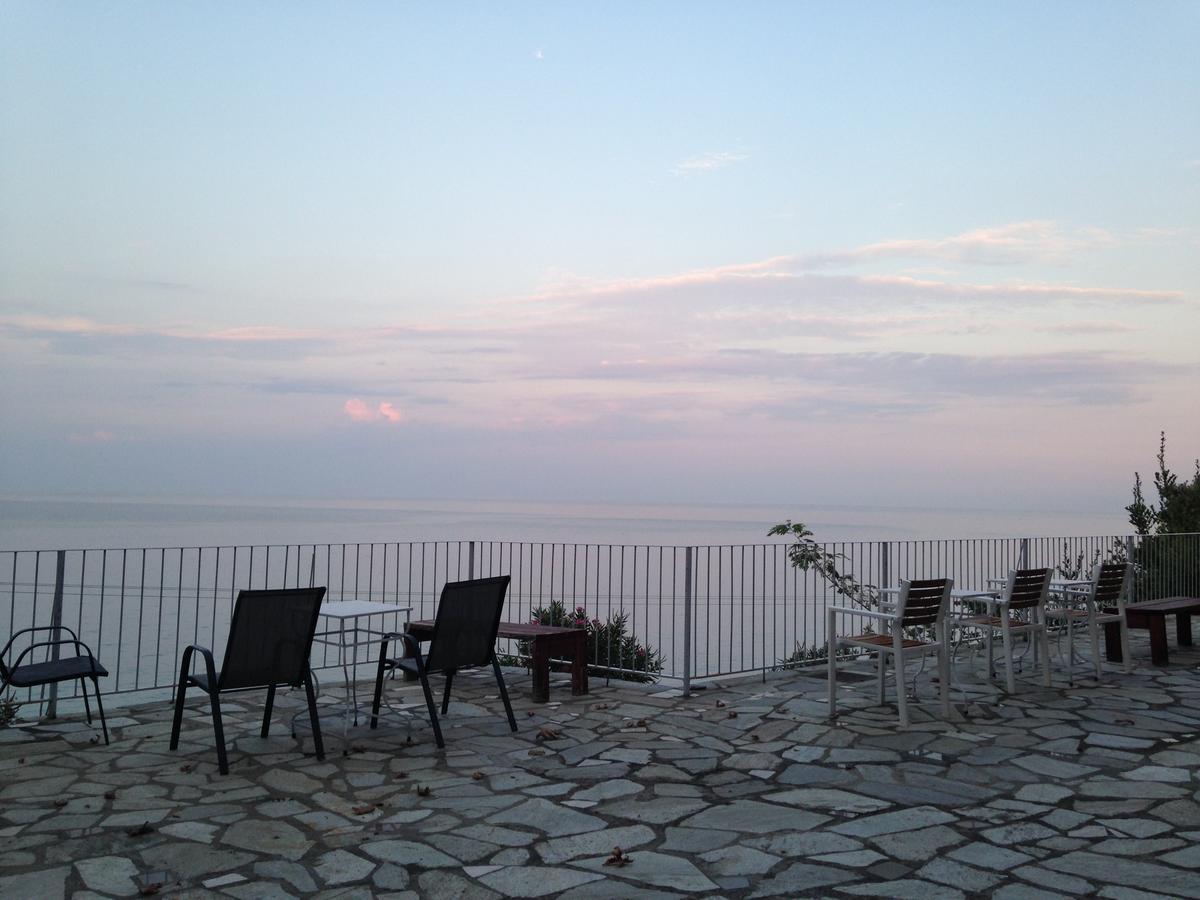 Olympos Hotel Platamonas Exterior photo